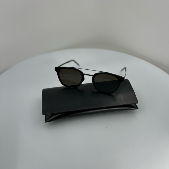 Black Saint Laurent Sunglasses - Picture 4 of 8